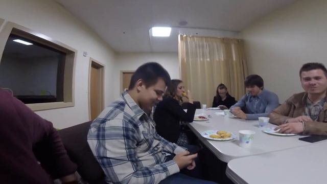 Магазины-День рождения -меняем фамилии ,каток, картинги! смотреть онлайн