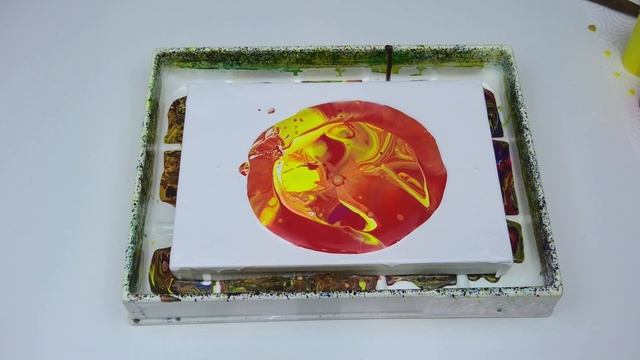 Лава | Техника «Перевернутый стакан» | Эксперименты в технике флюид-арт смотреть онлайн