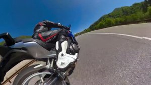 Honda VFR1200F Delkevic carbon exhaust sound. 1237cc V4 engine