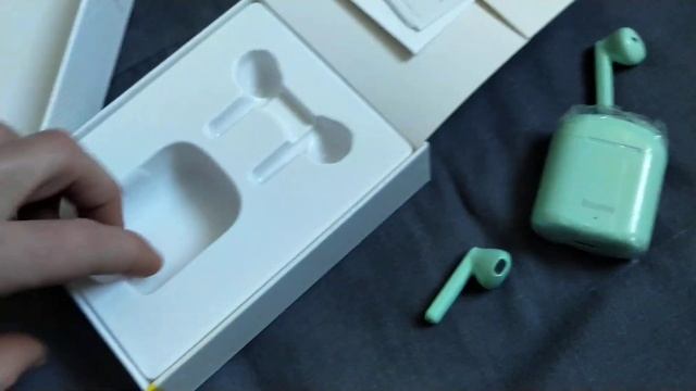 РаспаковкаTWS наушников с АлиЭкспресс Baseus W09 смотреть онлайн