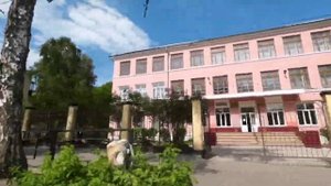 Вид из окна автомобиля на улицы города.  Белорецк. Башкортостан.