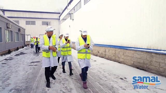 Экскурсия на завод по производству воды Samal смотреть онлайн