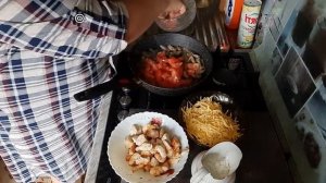 Вкуснейшая сливочная подлива с курицей и грибами??