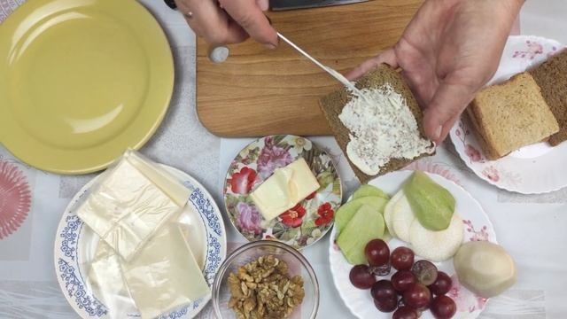 Рецепт Бутерброда! Бутерброд с Грецким Орехом!