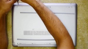 ?️ HP 250 G8 Notebook Disassembly & Upgrade Options