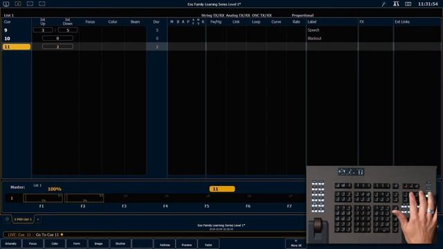 6,1 Окно Playback Status Display (Cue List) - Окно статуса воспроизведения (Список кью) смотреть онлайн
