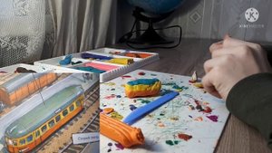 Самоходный вагон из пластилина.Простая лепка.