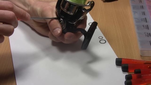 Люфт главной пары катушки. Настройка и проверка. Daiwa, Shimano смотреть онлайн
