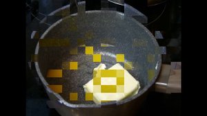 Куриные ножки со шпинатом в сливочном соусе