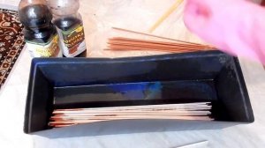 ПЛЕТЕНИЕ ИЗ ГАЗЕТ Как покрасить бумажные трубочки покраска