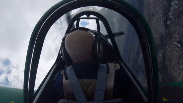 Пилотаж на ЯК - 52. Петли, бочки. Минский аэроклуб ДОСААФ. 4К смотреть онлайн