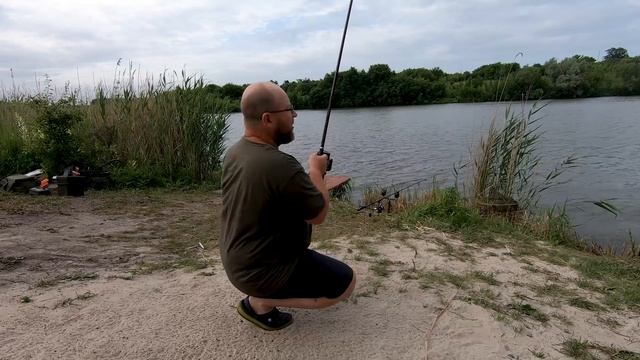 Поймать КАРПА в нерест и охота на СОМА. ПРОДОЛЖЕНИЕ смотреть онлайн