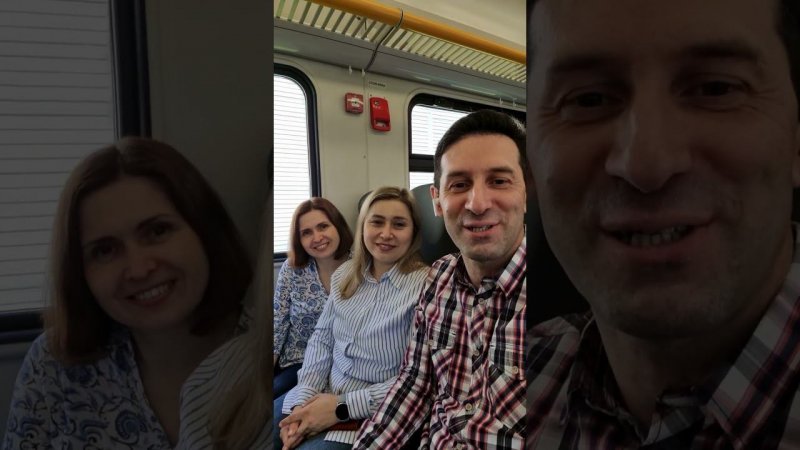 Едем на электричке  #Бог #радость #жизнь #ВместеМыСила  #всёбудетхорошо