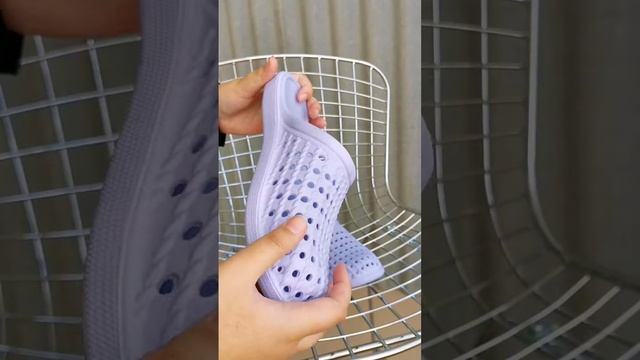 Легкие и прочные женские шлепанцы смотреть онлайн