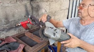 СТОЙКА ПОД БОЛГАРКУ BOSH СВОИМИ РУКАМИ / Переделал стойку с маленькой УШМ под большую