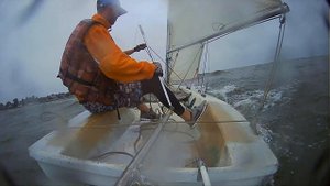 яхта луч 2 в непогоду встретили козацьку Чайку