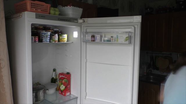 ВЫМЫВАЮ КУХНЮ! ГЕНЕРАЛЬНАЯ УБОРКА НА КУХНЕ! смотреть онлайн