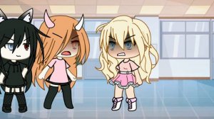 этот мир не твой Расслабься власть ушла...