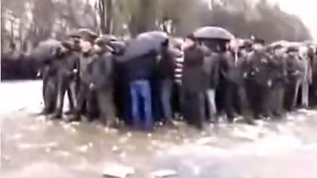 Новое Запорожье сейчас Запорожцев окружили 13.04.2014