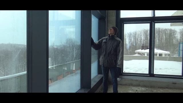 Окна в частном доме. Витражное остекление. Панорамные окна. Строительство дома