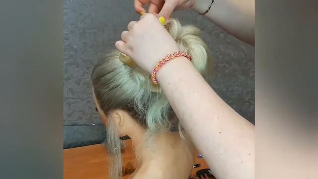 КРАСИВЫЙ И Высокий пучок на длинные волосы / Стильная причёска 2022 года. смотреть онлайн