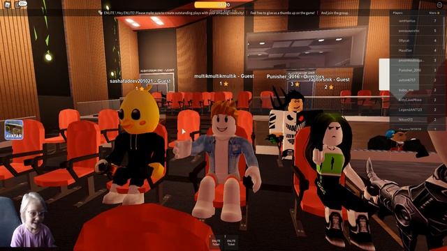 ПРОХОЖДЕНИЕ СМОТРИМ КИНО в РОБЛОКС с ЧУДАКАМИ Roblox ENLITE Theatre смотреть онлайн