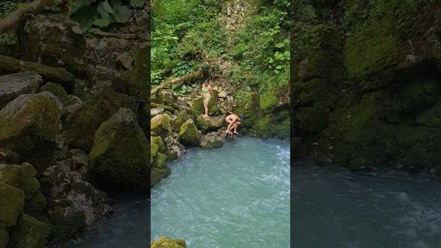 Купание в водопаде