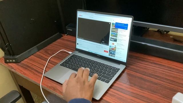 realme Book Unboxing And Quick Review 2K Display, i3 11th Gen, 65W Charging смотреть онлайн