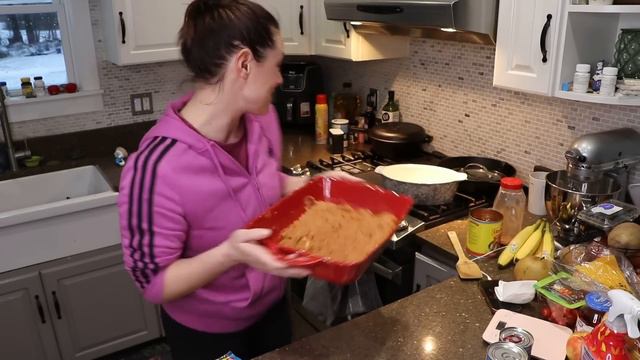 Chicken Enchilada Casserole (WW) : New Family Favorite : Flower Hill Farm смотреть онлайн