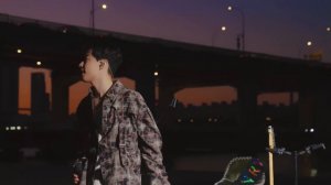 HENRY - 'It's You' Live Busking @HanRiver