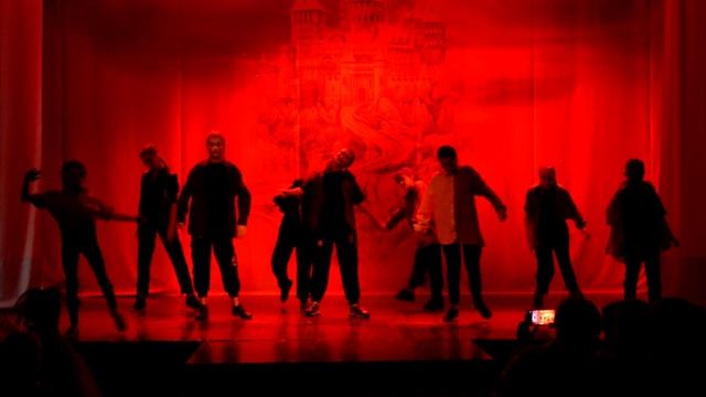 Театр страшилок в лагере Робин Гуд смотреть онлайн