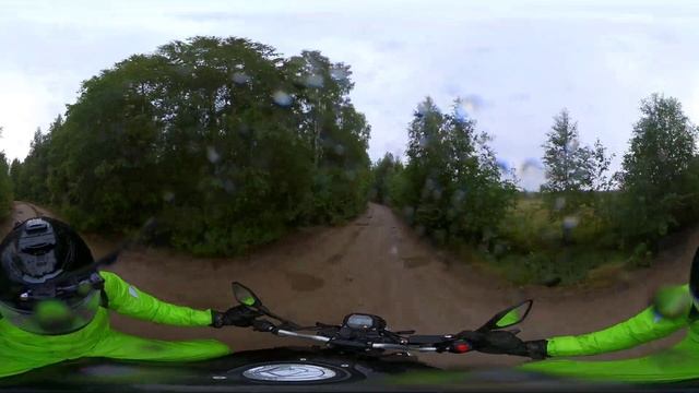 Лесная дорога в Карелии на мотоцикле voge 300