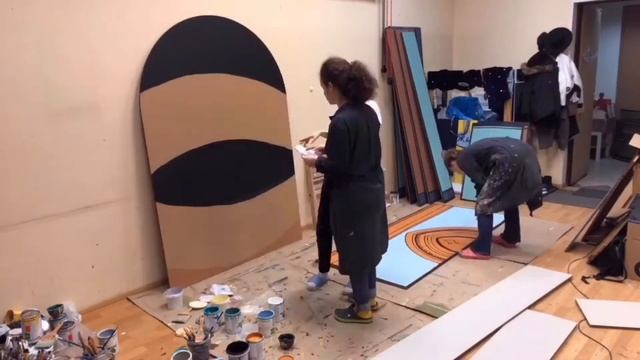 «Строим» картонный Косой переулок из «Гарри Поттера». Серия 3. смотреть онлайн