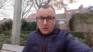 Линька у мопса, что делать?