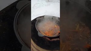 Плов по-Самаркандски в чугунном казане на тандыре
