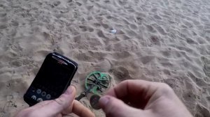 Minelab Equinox 800 & X TERRA 305 Beach metal detecting Uk Dry Sand