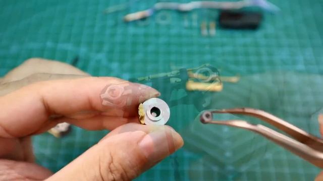 Building a Nissan Skyline GTR Part2. 1/24 Scale Plastic Model car. смотреть онлайн