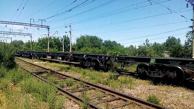 Грузовой Электровоз ВЛ80с-1890 грузовыми вагонами платформа Станция Алматы-1жд Хроника-КТЖ.