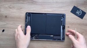 Ремонт iPad 10.2 a2270/a2197 замена сенсора, разборка, замена дисплея СЦ “UPservice” Киев