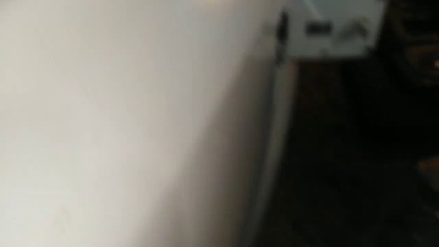 Меняем замок крышки лючка бензобака RAVON Nexia R3 равон нексия р3 (шевроле авео)