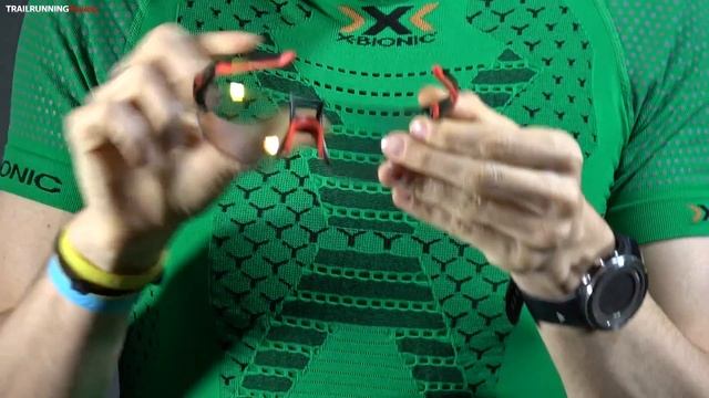 Julbo Aerospeed Review - Las gafas de competición ultra ligeras con un campo de visión grande смотреть онлайн