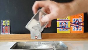 Сахарница с дозатором.