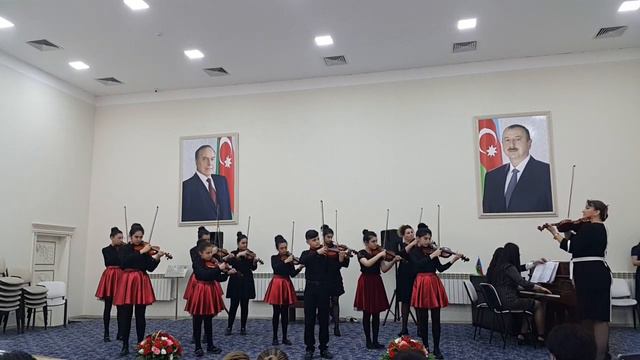 "Менуэт дождя" С. Лаврик - "Violin" ансамбль скрипачей школы №3 имени Саида Рустамова г. Сумгаит смотреть онлайн