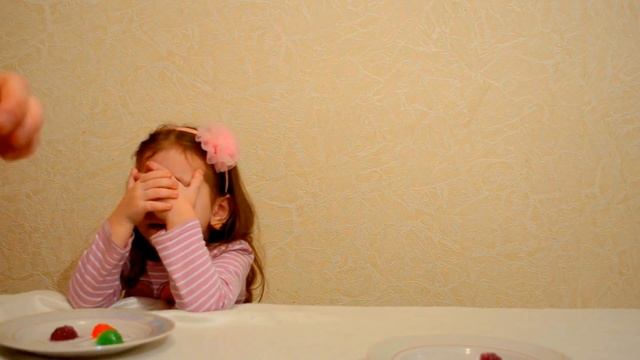 Челлендж Желе.Угадываем вкусы желе.Challenge Jelly смотреть онлайн