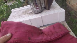 Пчеловодство в шестирамочниках Фадеева. Подставляю магазинные надставки.