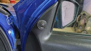 Lada Granta Sport установка динамиков Herz Uno K 170
