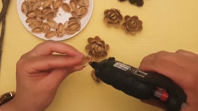 ОРИГИНАЛЬНЫЙ БУКЕТ ИЗ СКОРЛУПЫ ОТ ФИСТАШЕК! смотреть онлайн