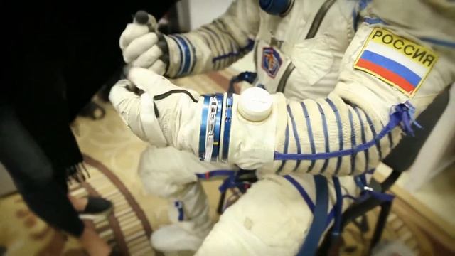 Аскольд Запашный в звёздном городке с Олегом Новицким смотреть онлайн