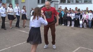 Танец рок н ролл. Последний звонок 9 класс.