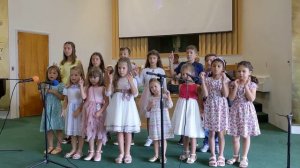 "Мне Бог дал столько много". Детское Пение.